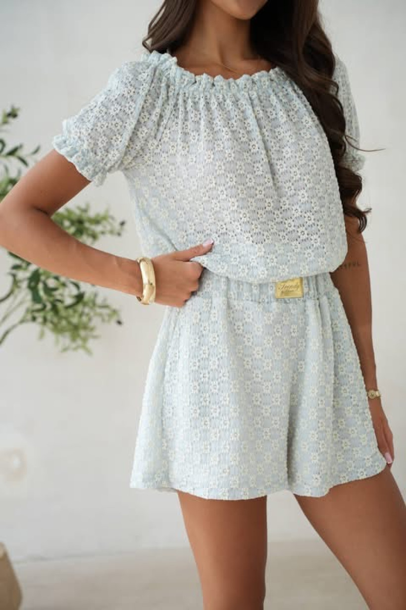 123940057-2.webp