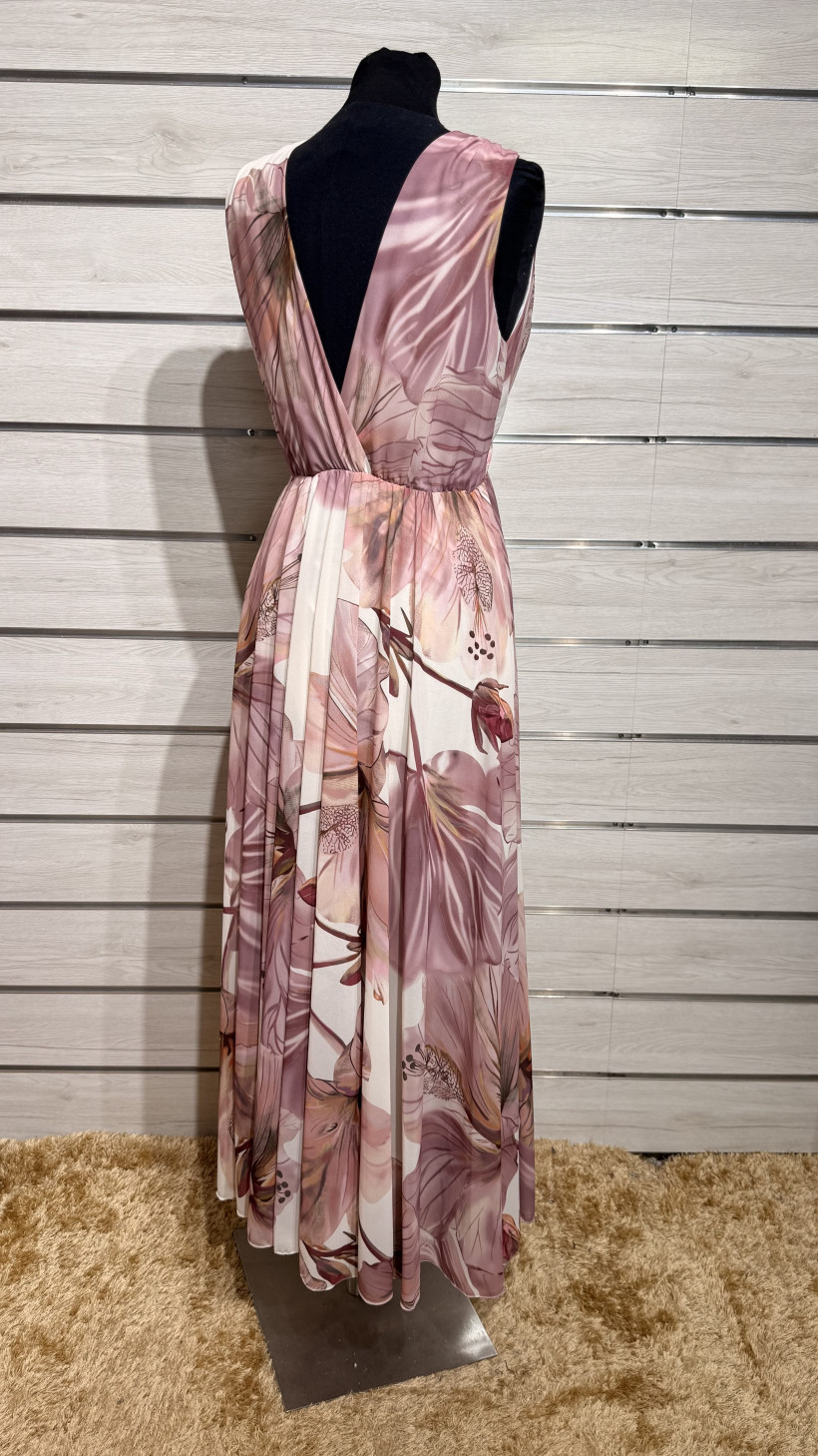 123961056-8.webp