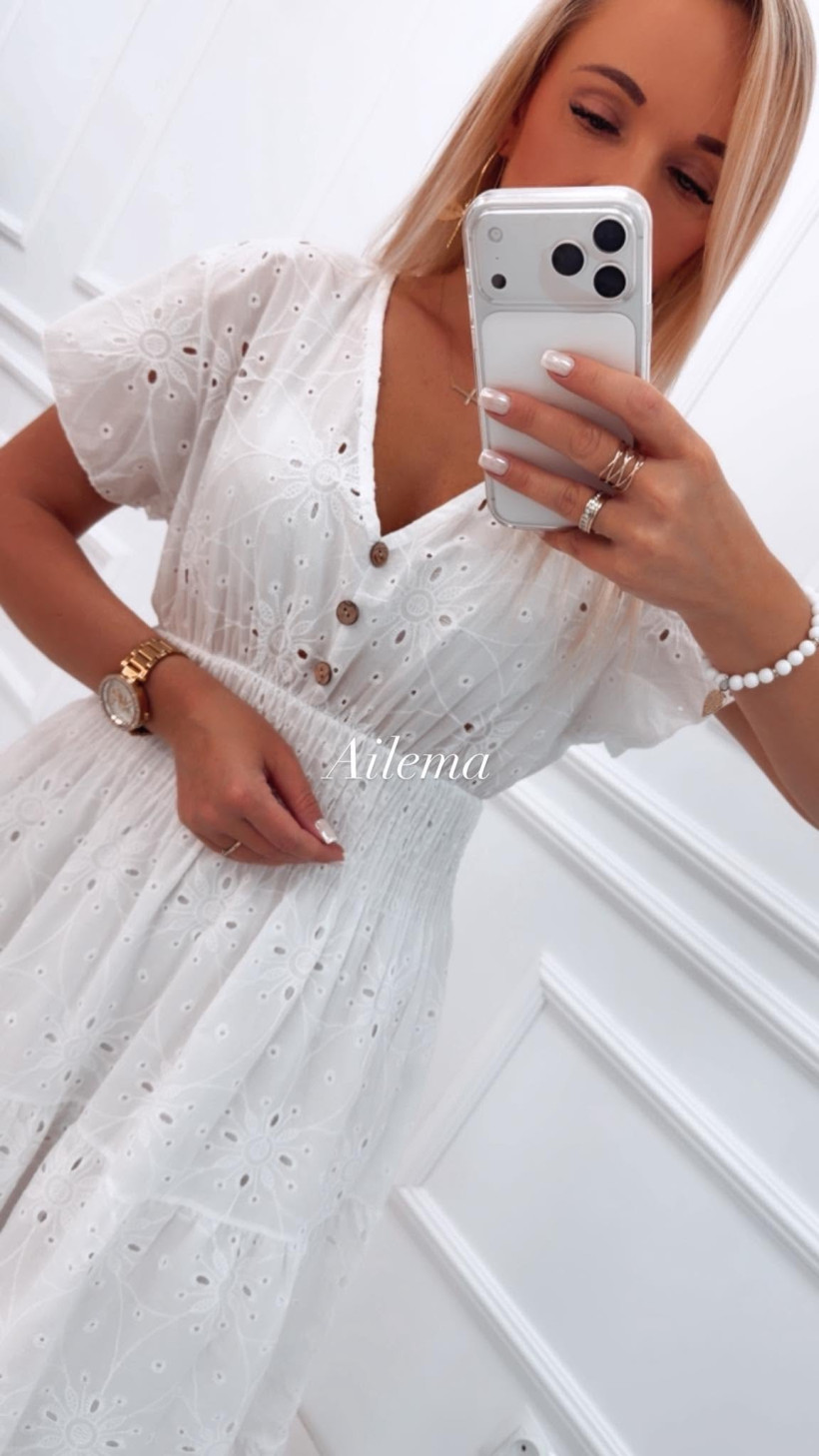 123995518-2.webp