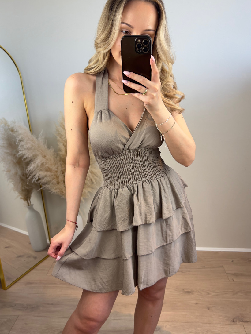 123999495-1.webp