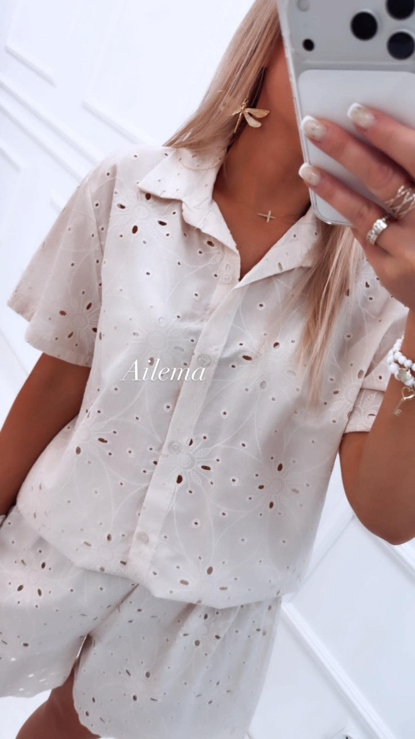 123999679-1.webp