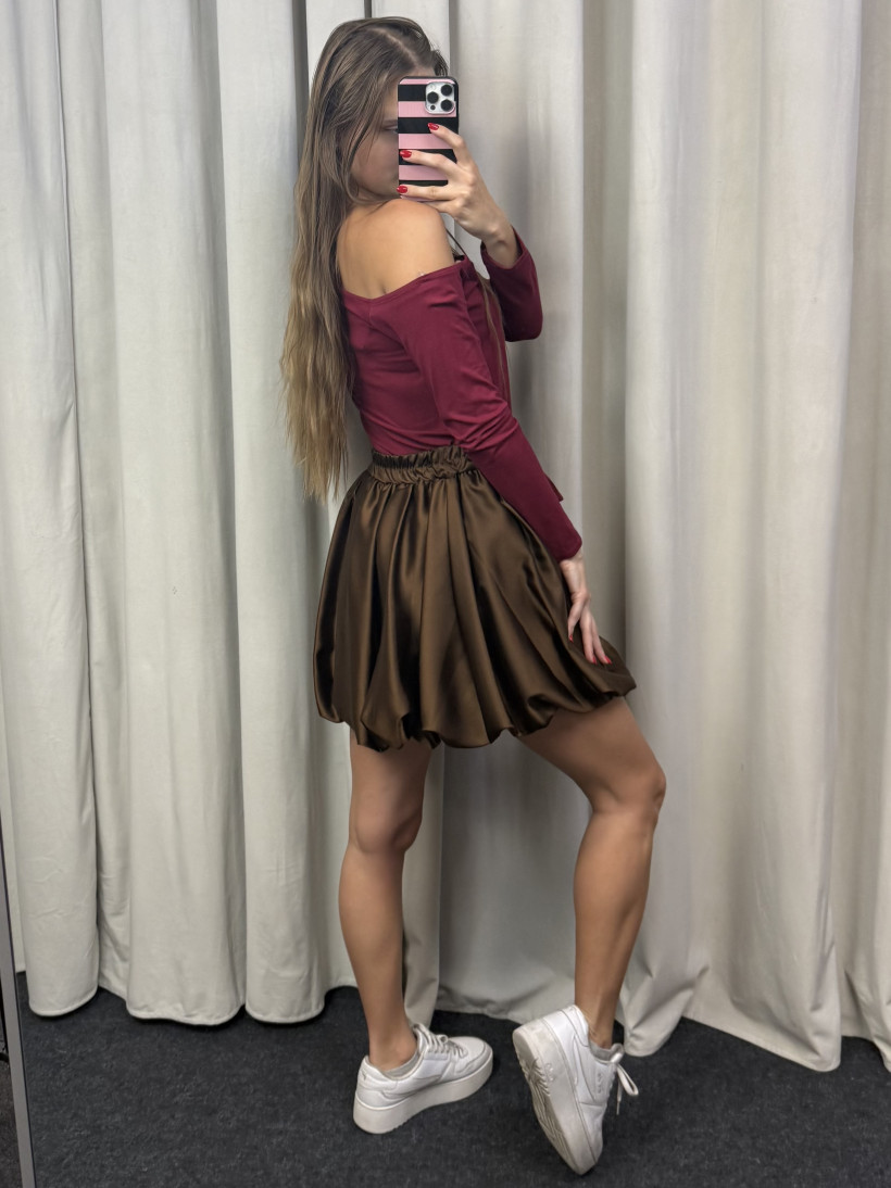 124019348-1.webp