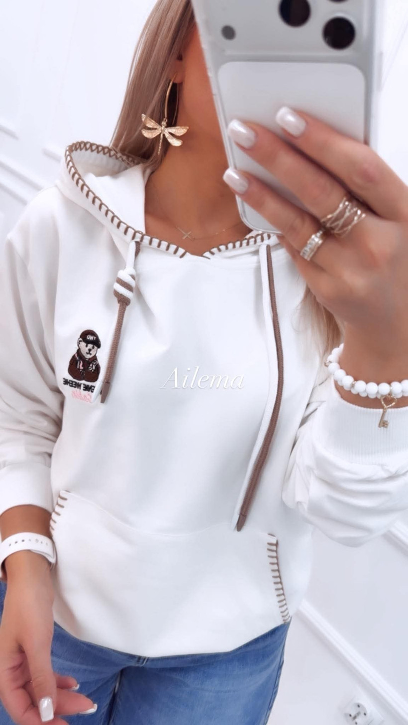 124052204-5.webp