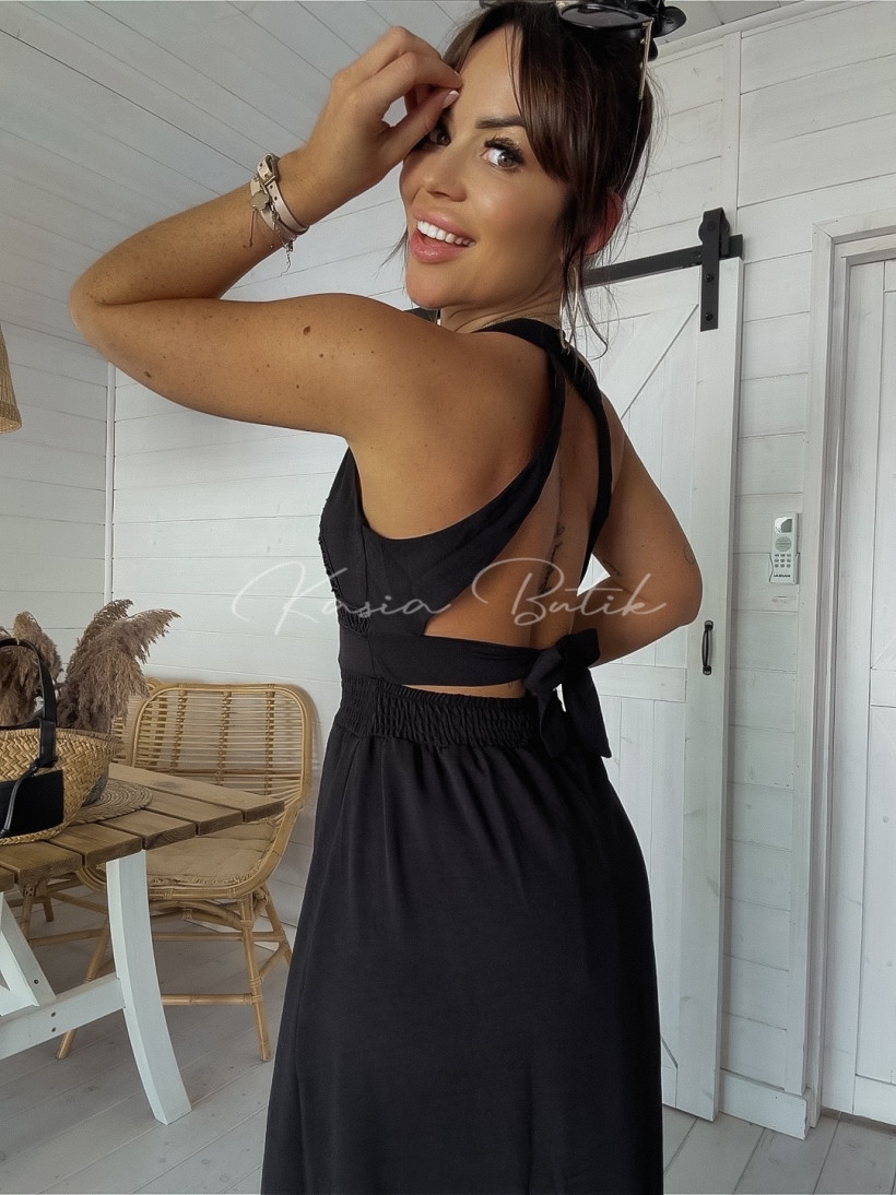 124052825-3.webp