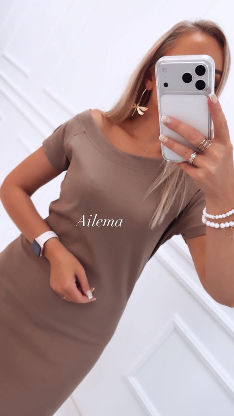 124086593-4.webp