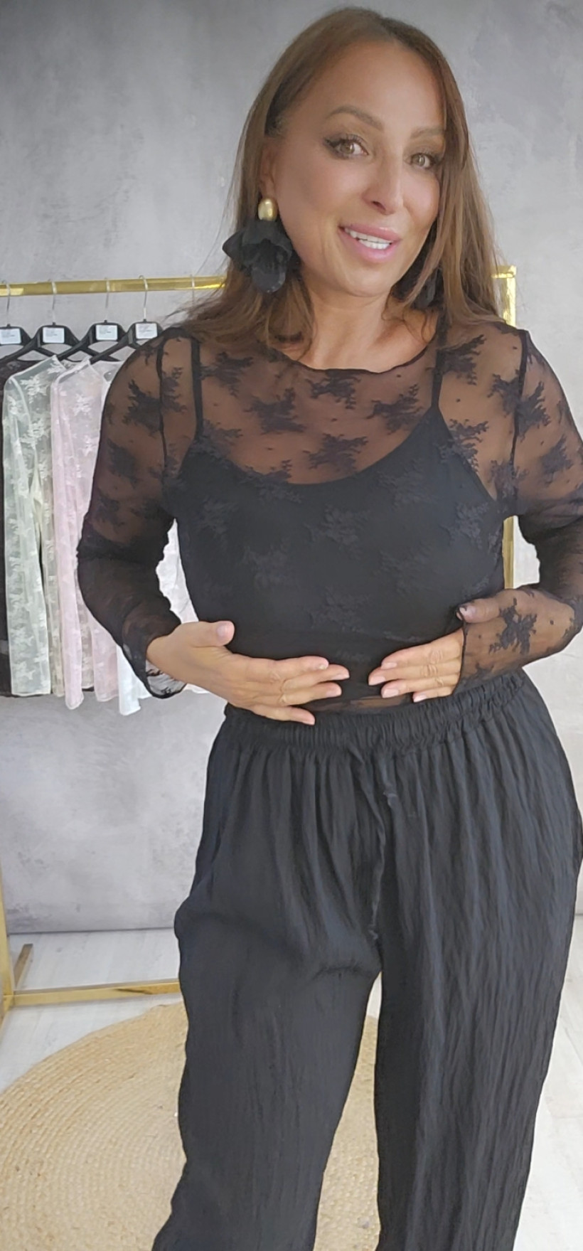 124105428-3.webp