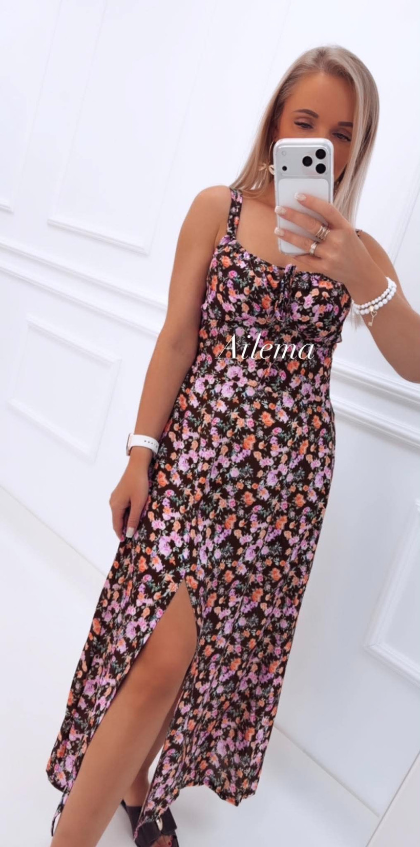124118055-2.webp