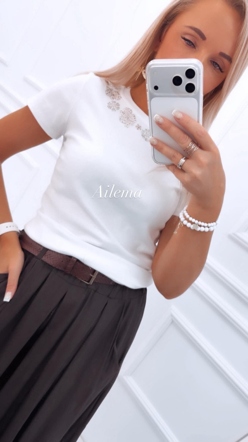124128861-3.webp