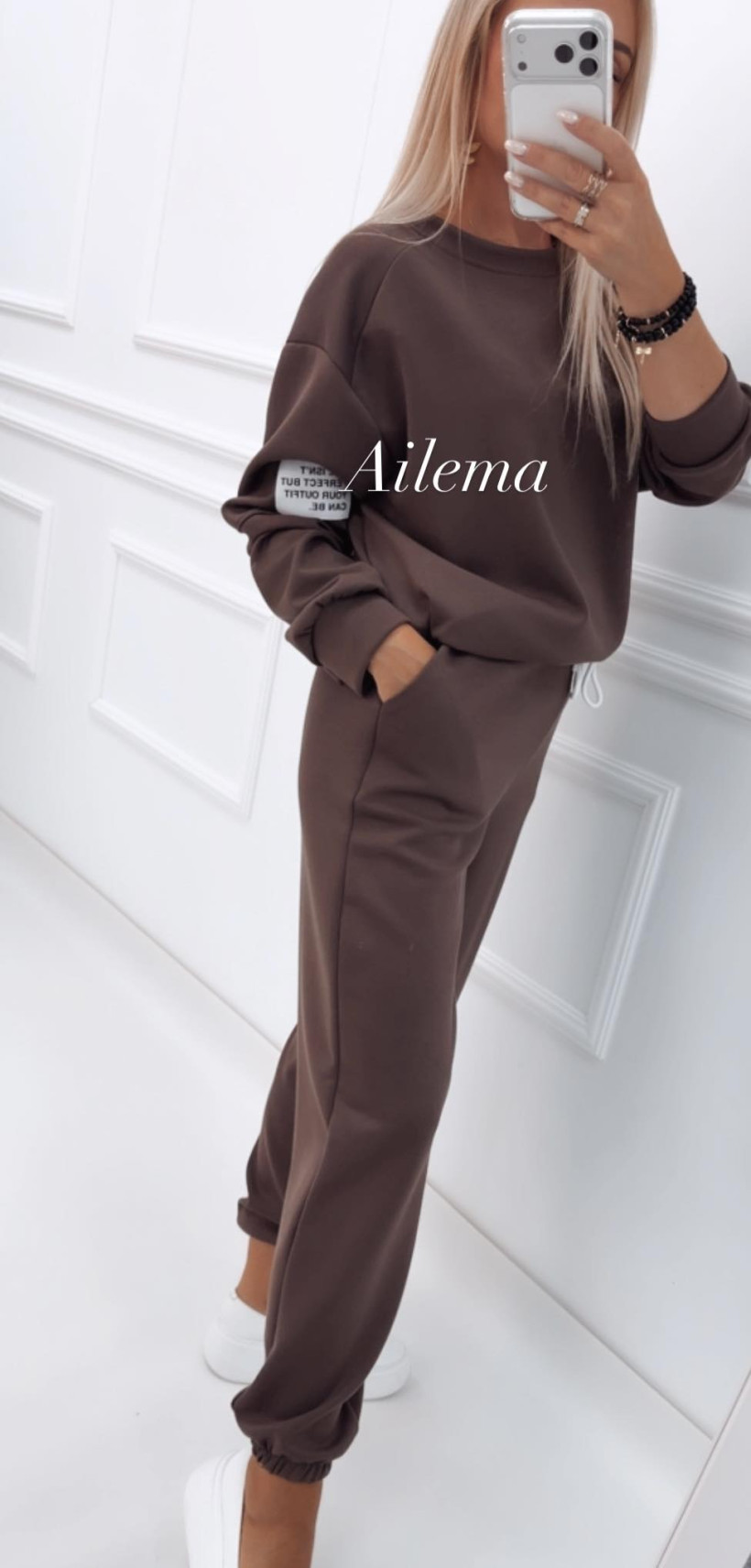 124139867-6.webp