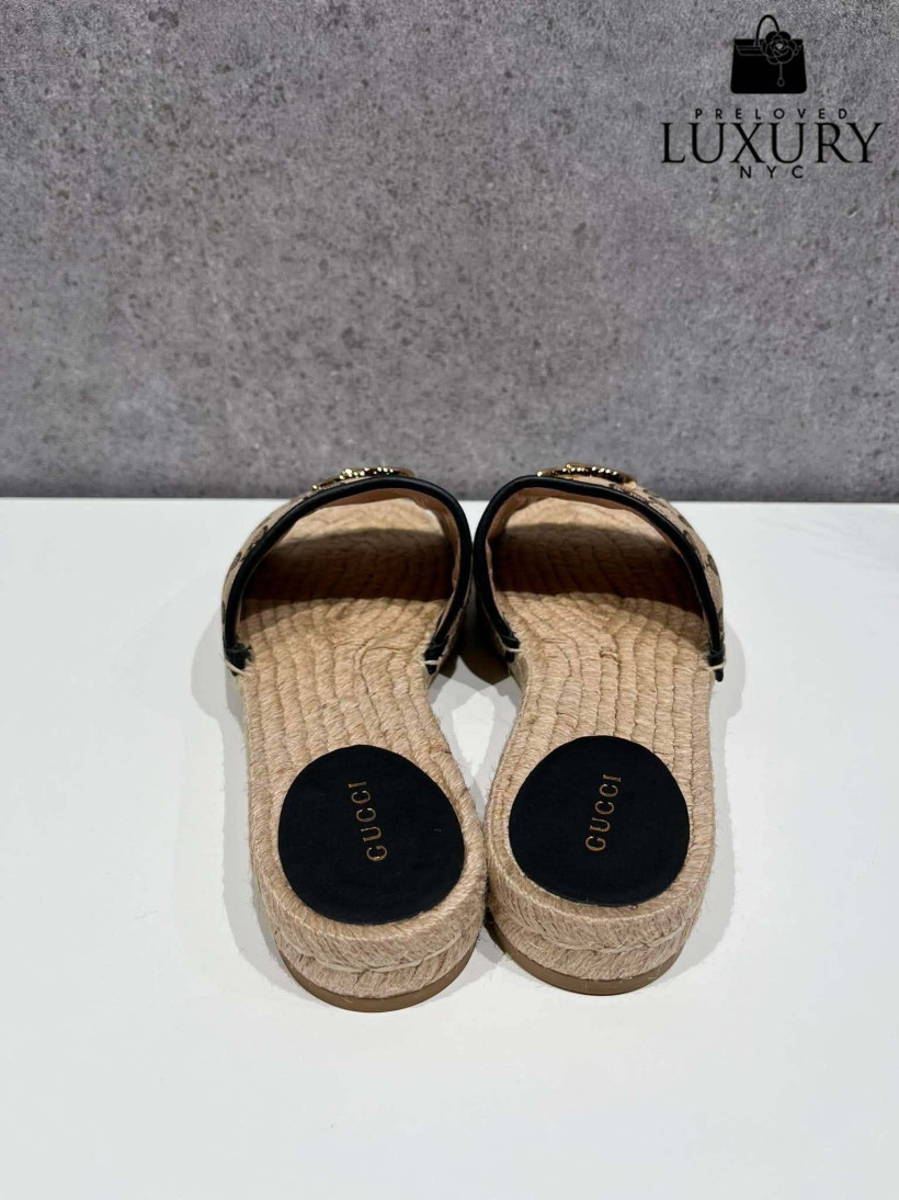 124150309-4.webp