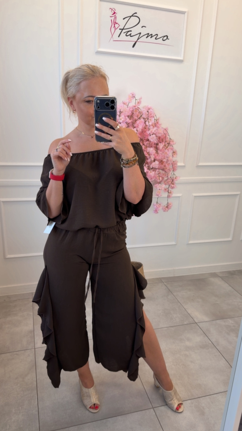 124168256-2.webp