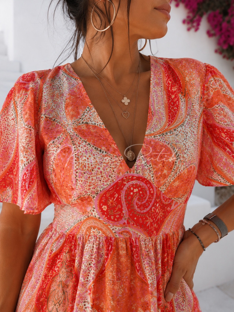 124169259-3.webp