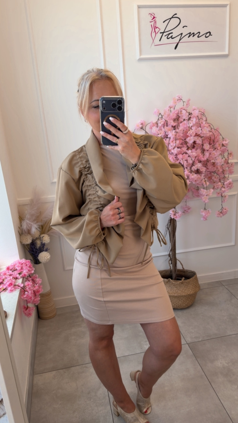 124172300-2.webp
