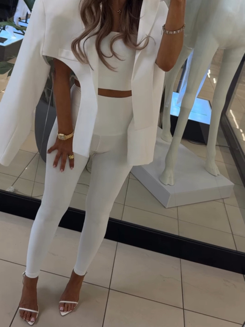 124174662-3.webp