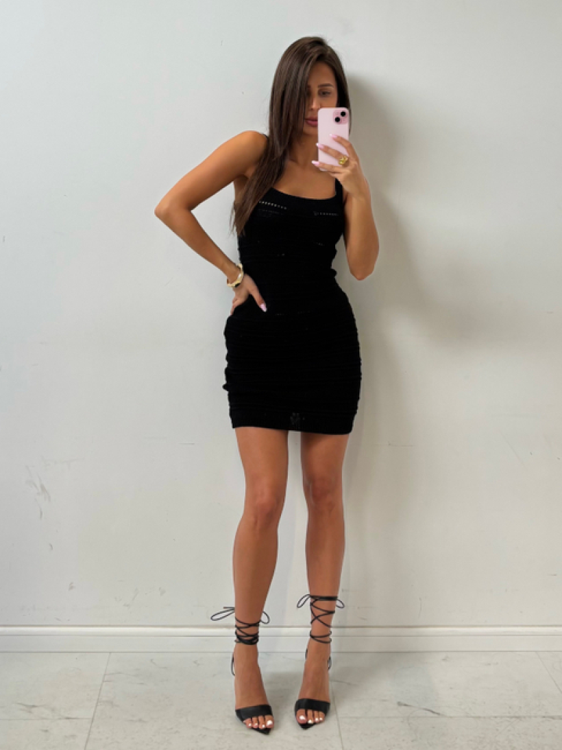 124174720-4.webp