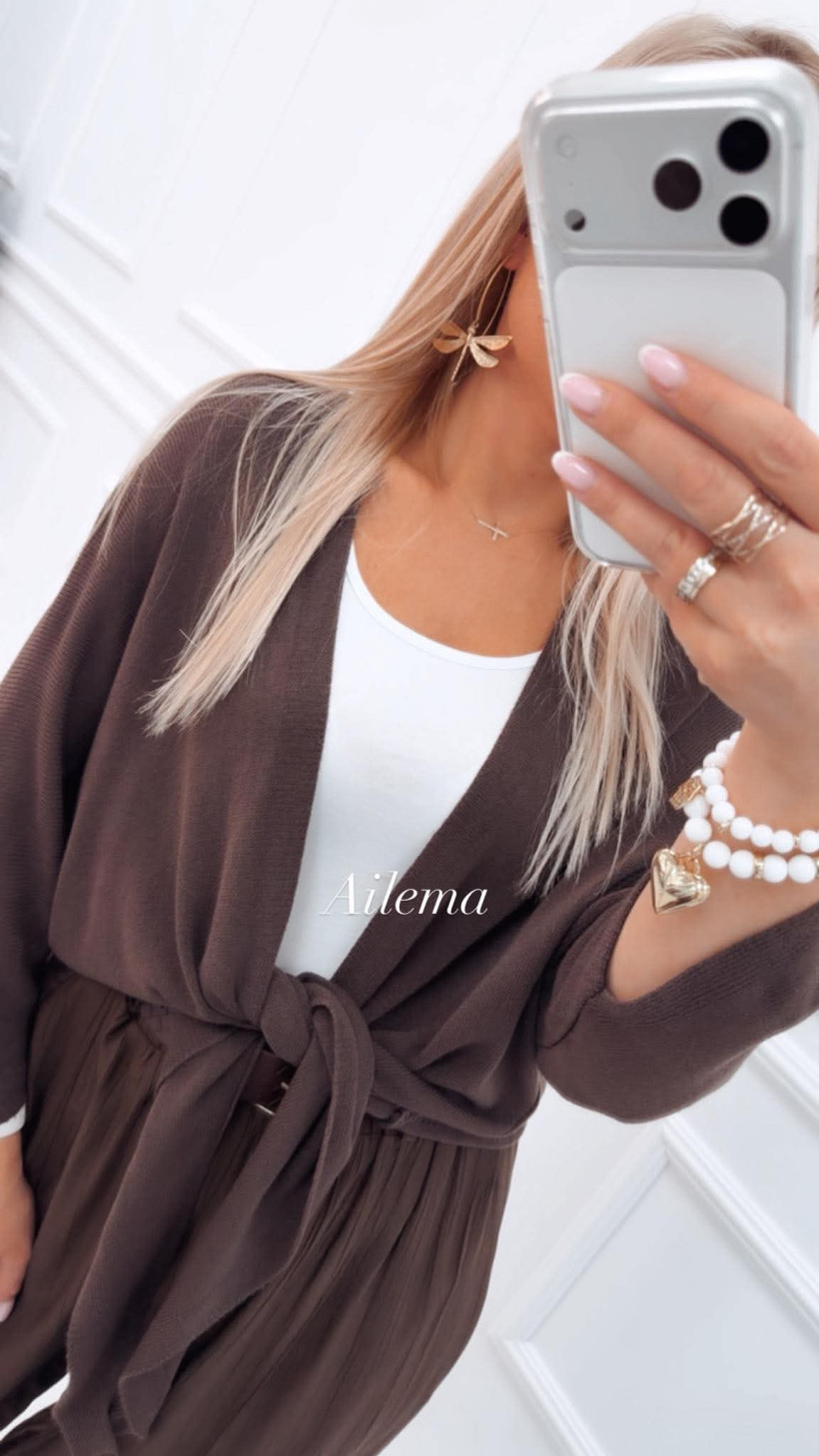 124199258-2.webp