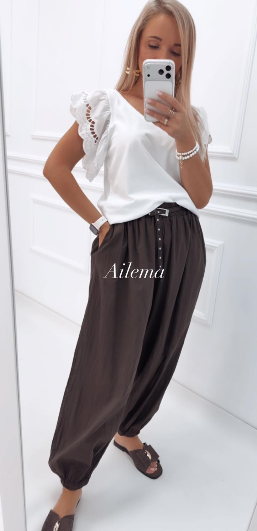 124222388-0.webp