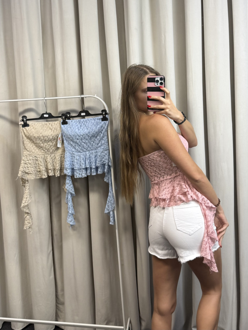 124231840-2.webp