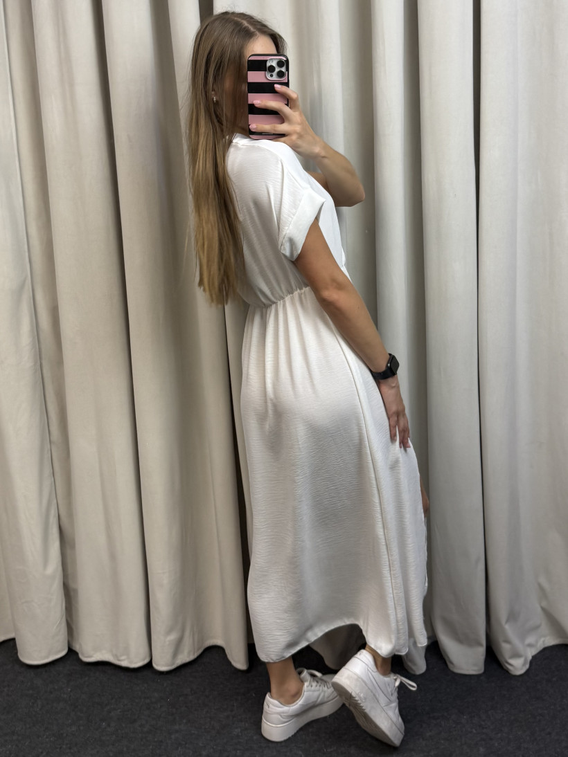 124403555-1.webp