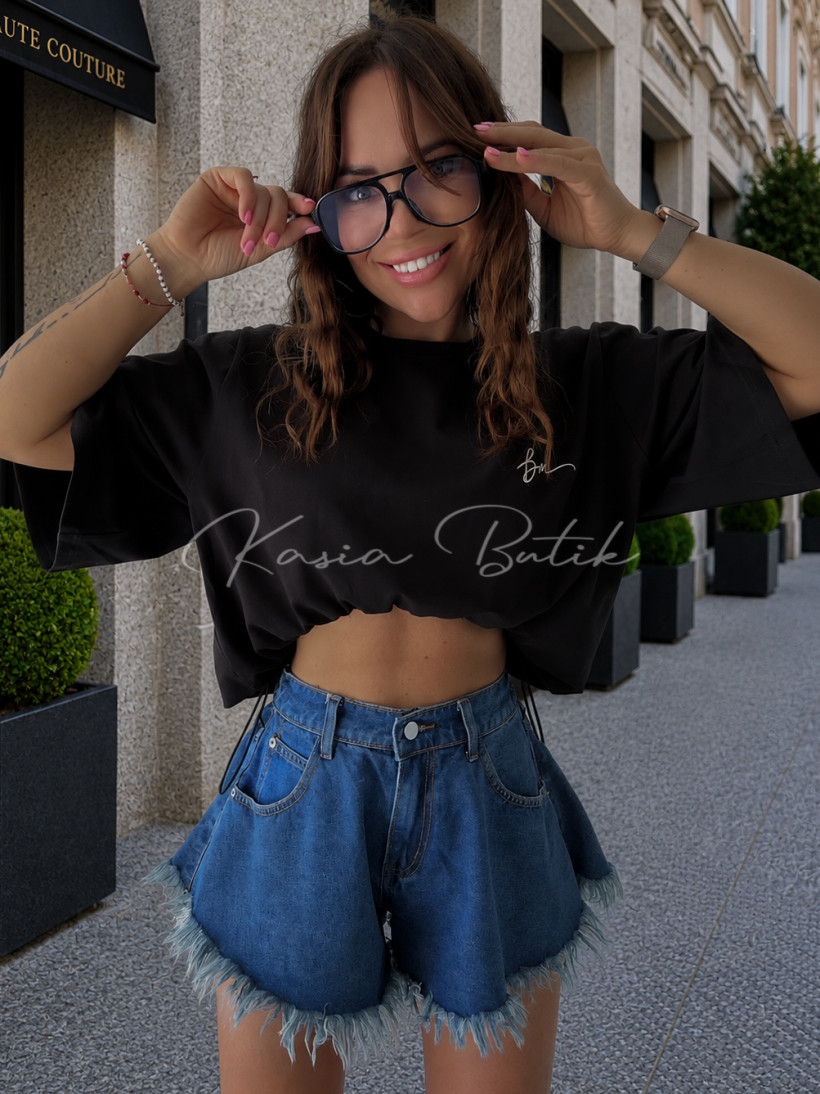 124413841-4.webp