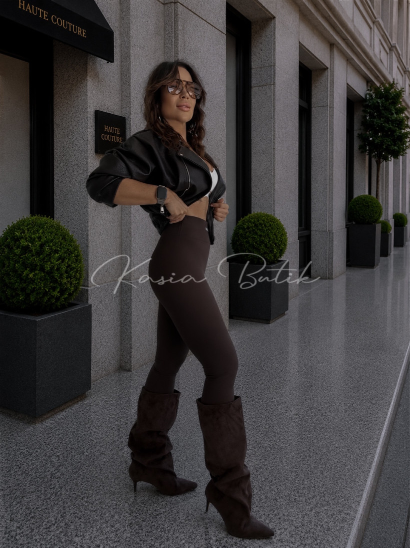 124413964-2.webp