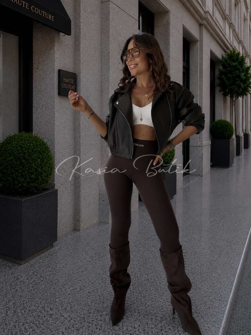 124413964-4.webp