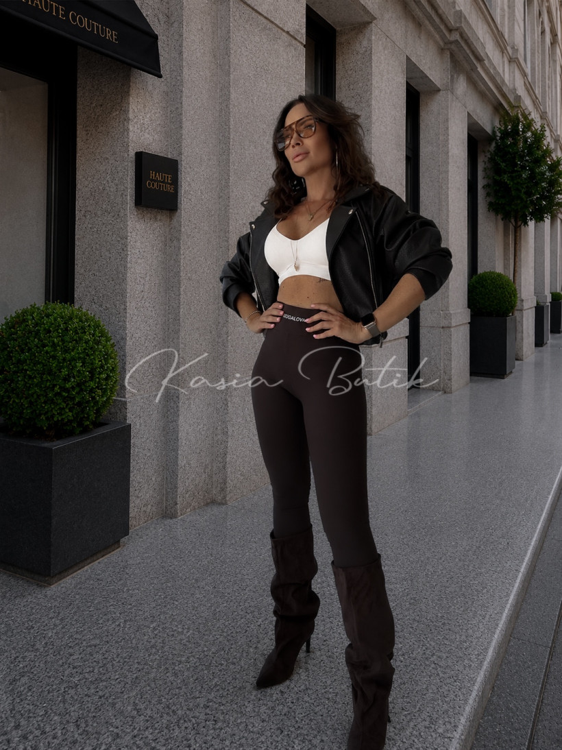 124413964-7.webp