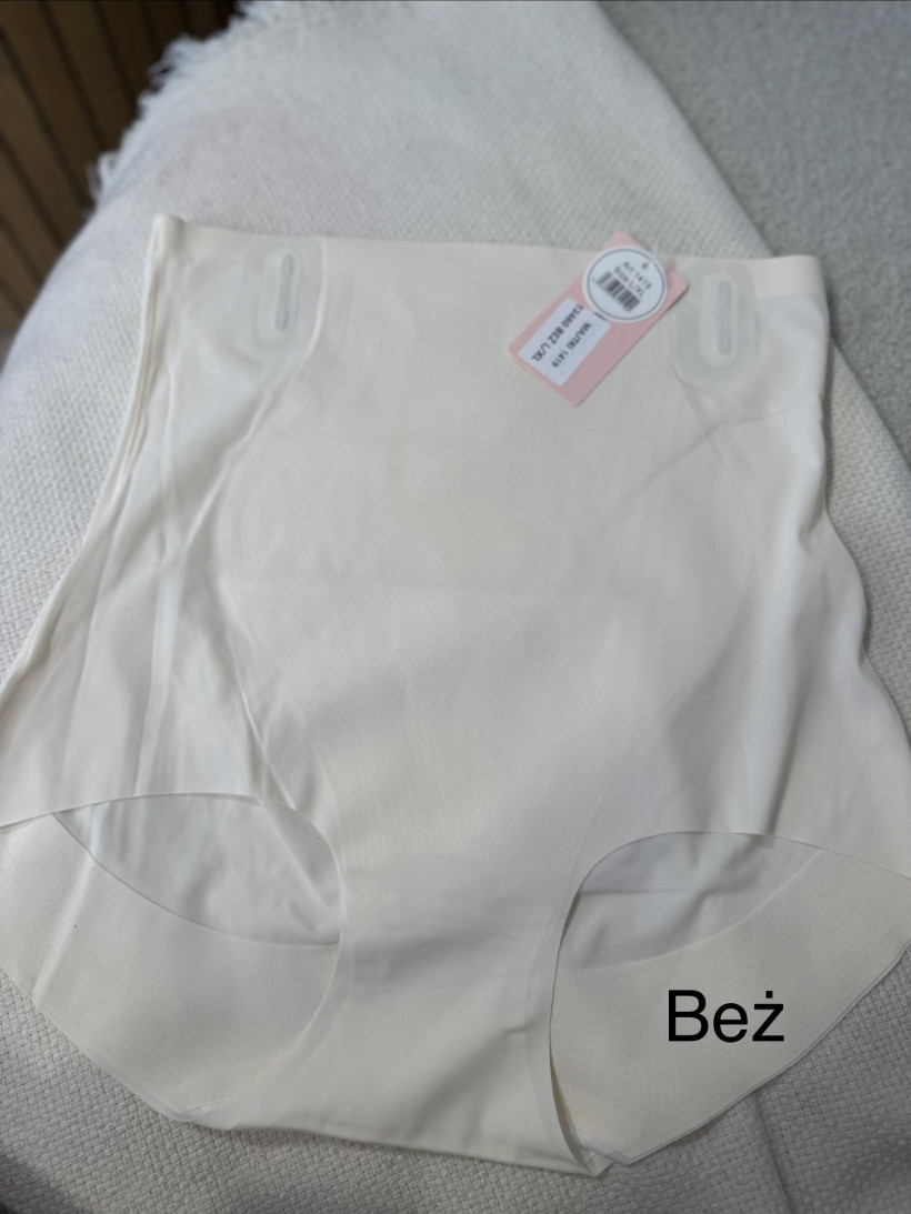 124450502-3.webp