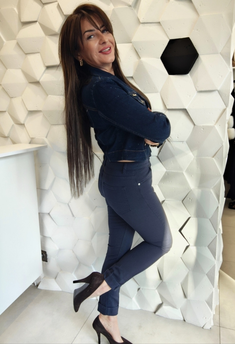 124457245-3.webp