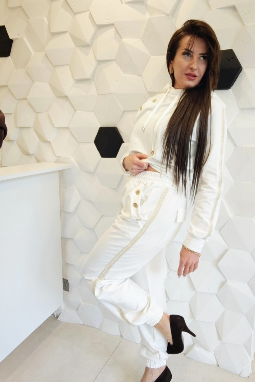 124459171-4.webp
