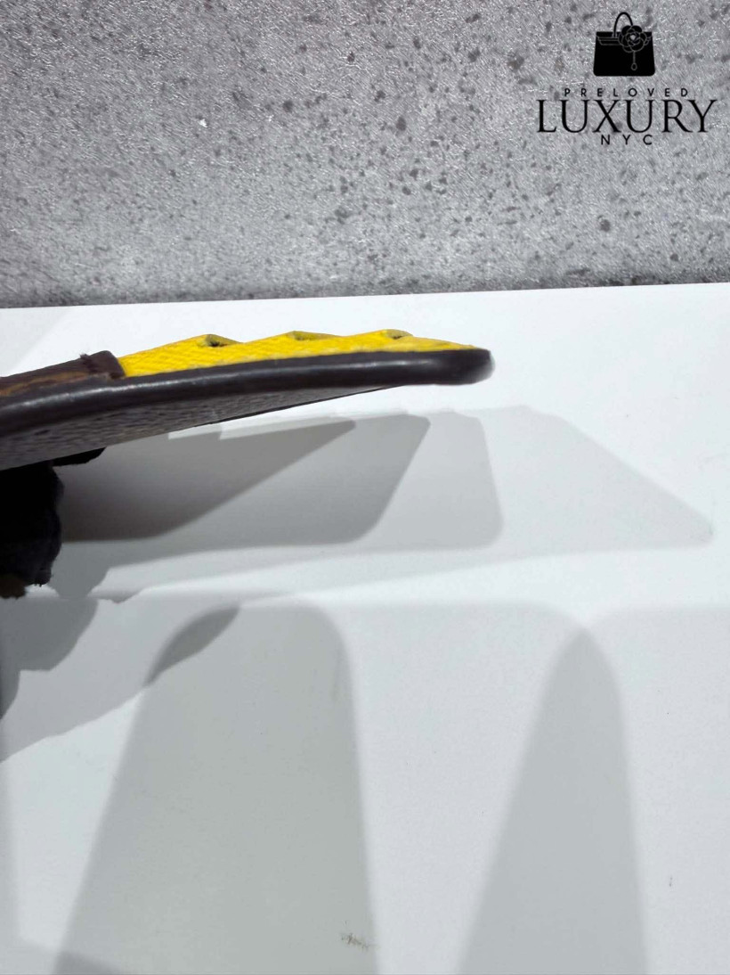 124473616-3.webp
