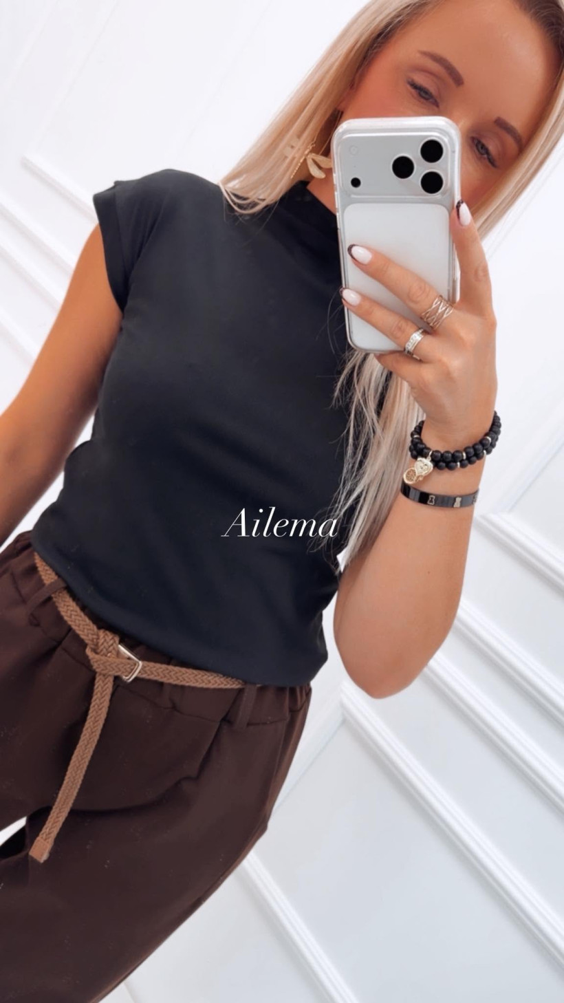 124500166-3.webp