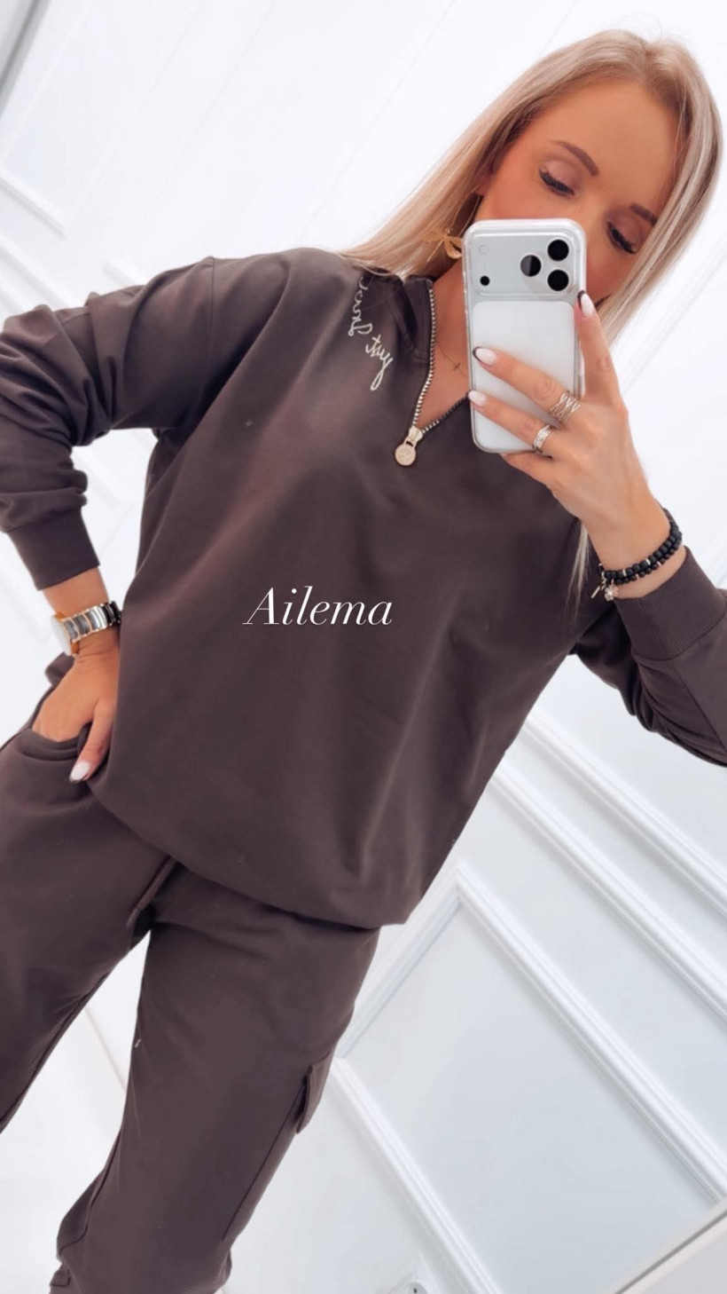 124500536-2.webp