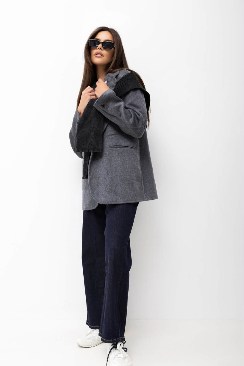 124550414-2.webp