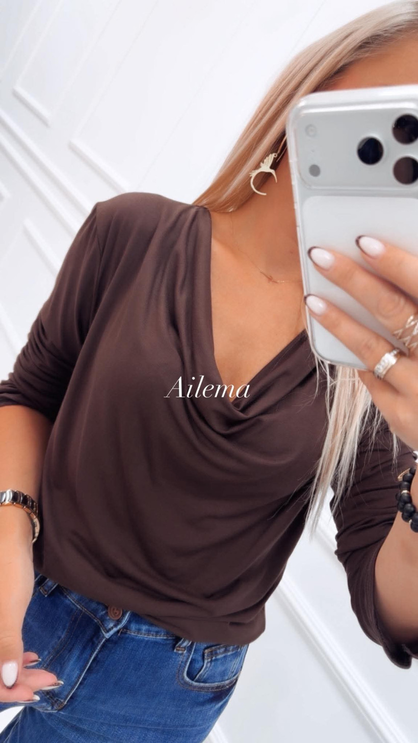 124566489-1.webp