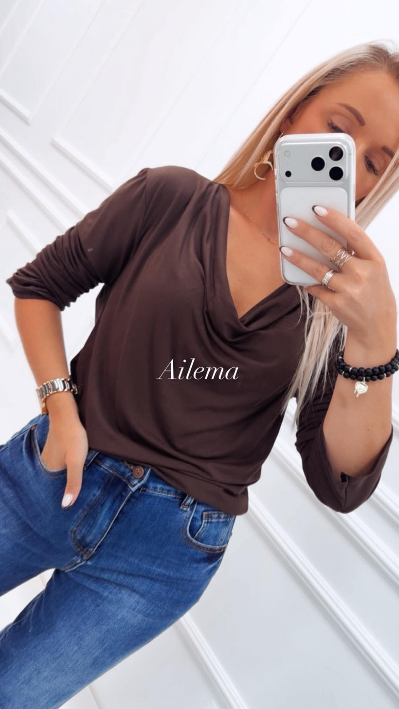 124566489-3.webp