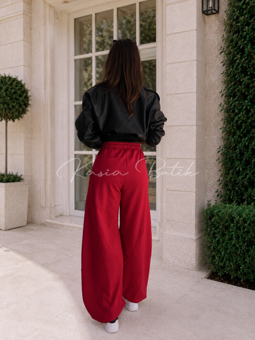 124591409-9.webp