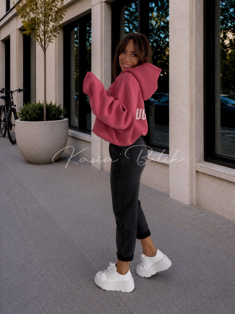 124625452-2.webp