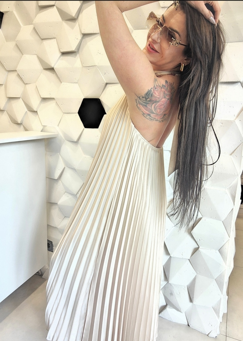 124640508-6.webp