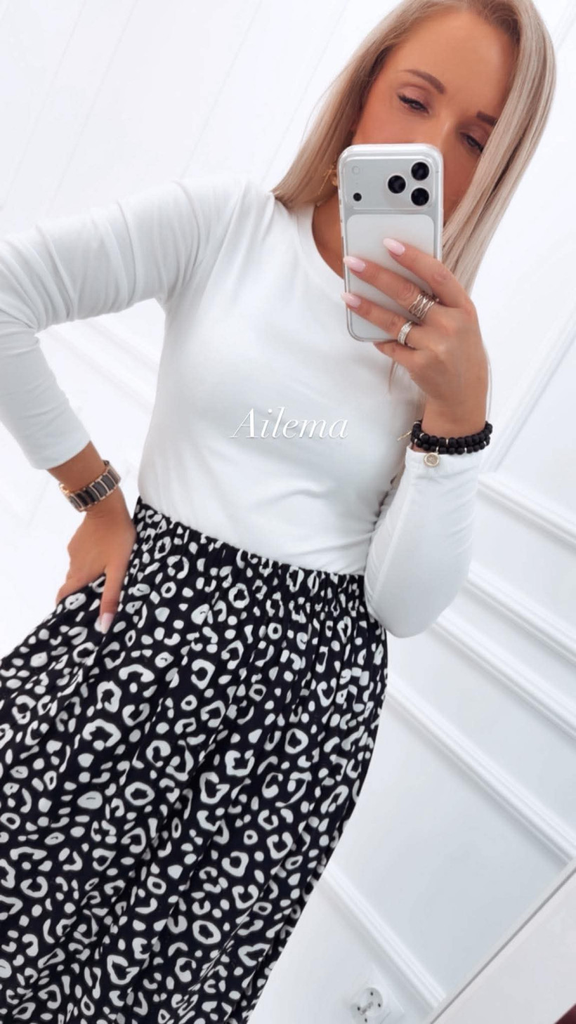 124641785-1.webp