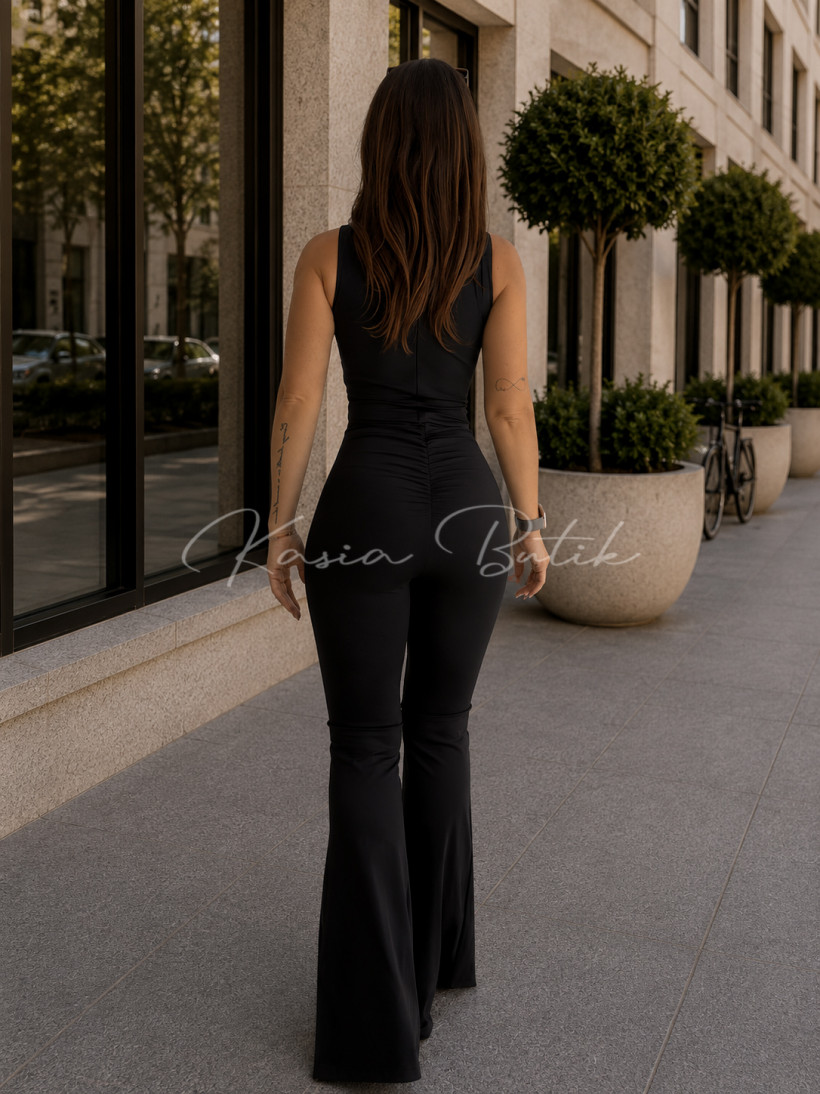 124645095-2.webp