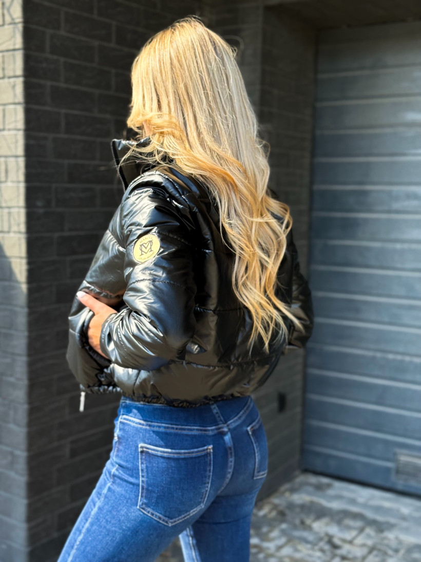 124665564-2.webp