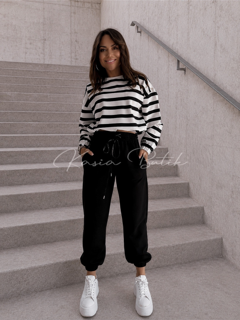 124681615-7.webp