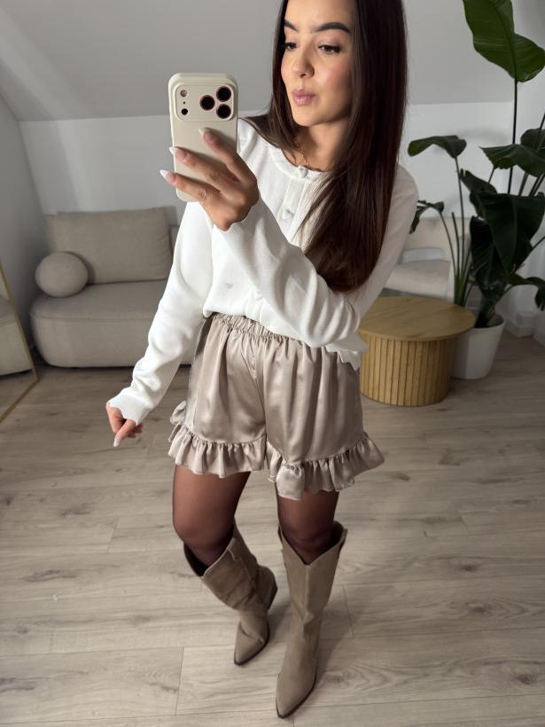 124695198-0.webp