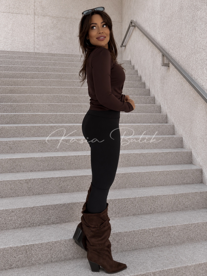124704809-6.webp