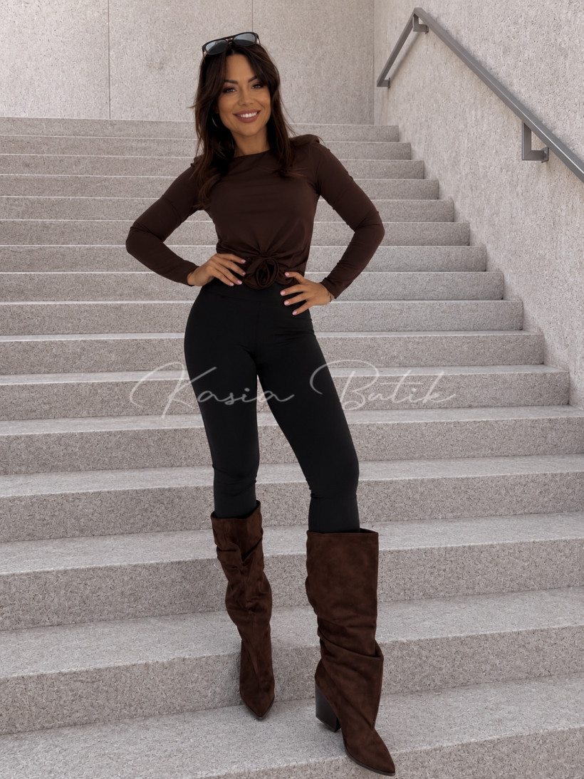 124704809-7.webp
