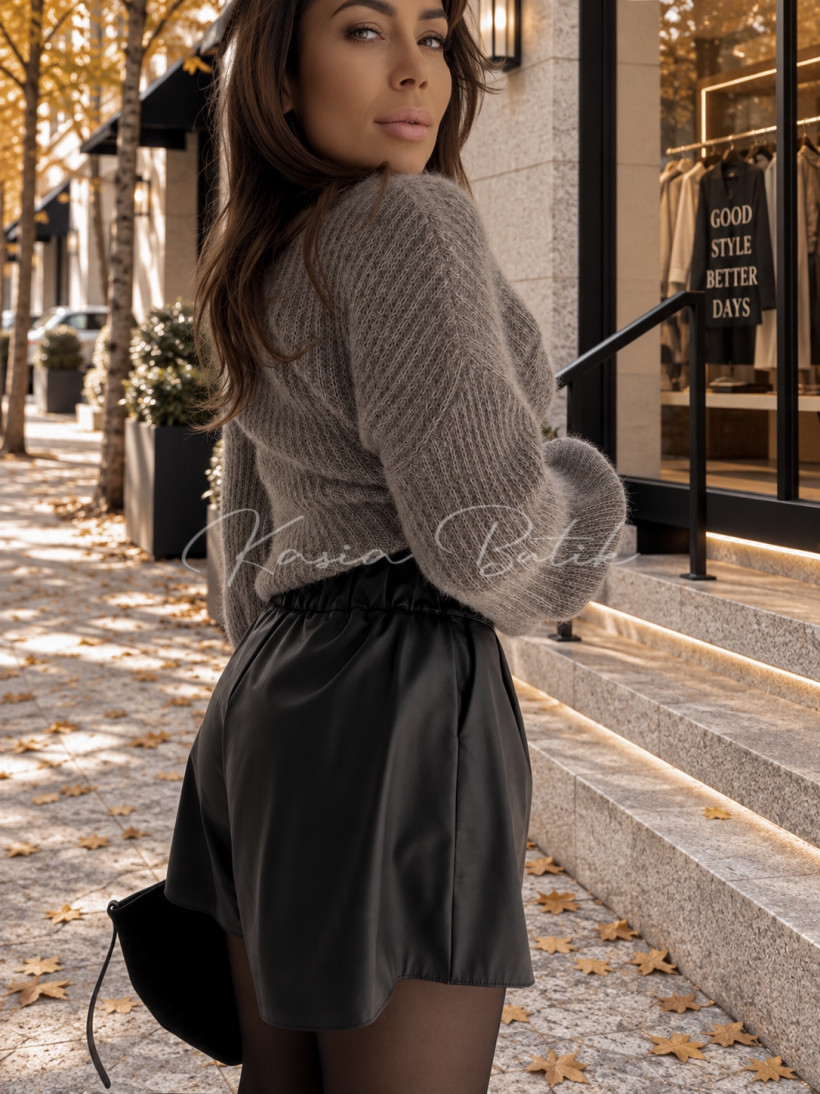 124715103-1.webp