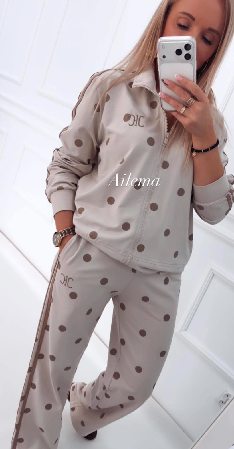 124730634-4.webp