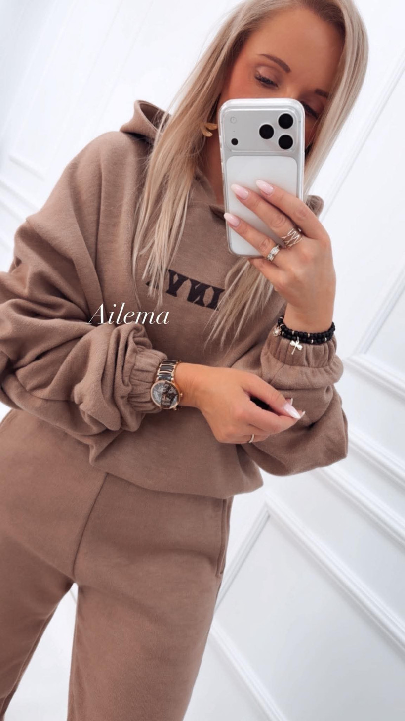 124760870-2.webp