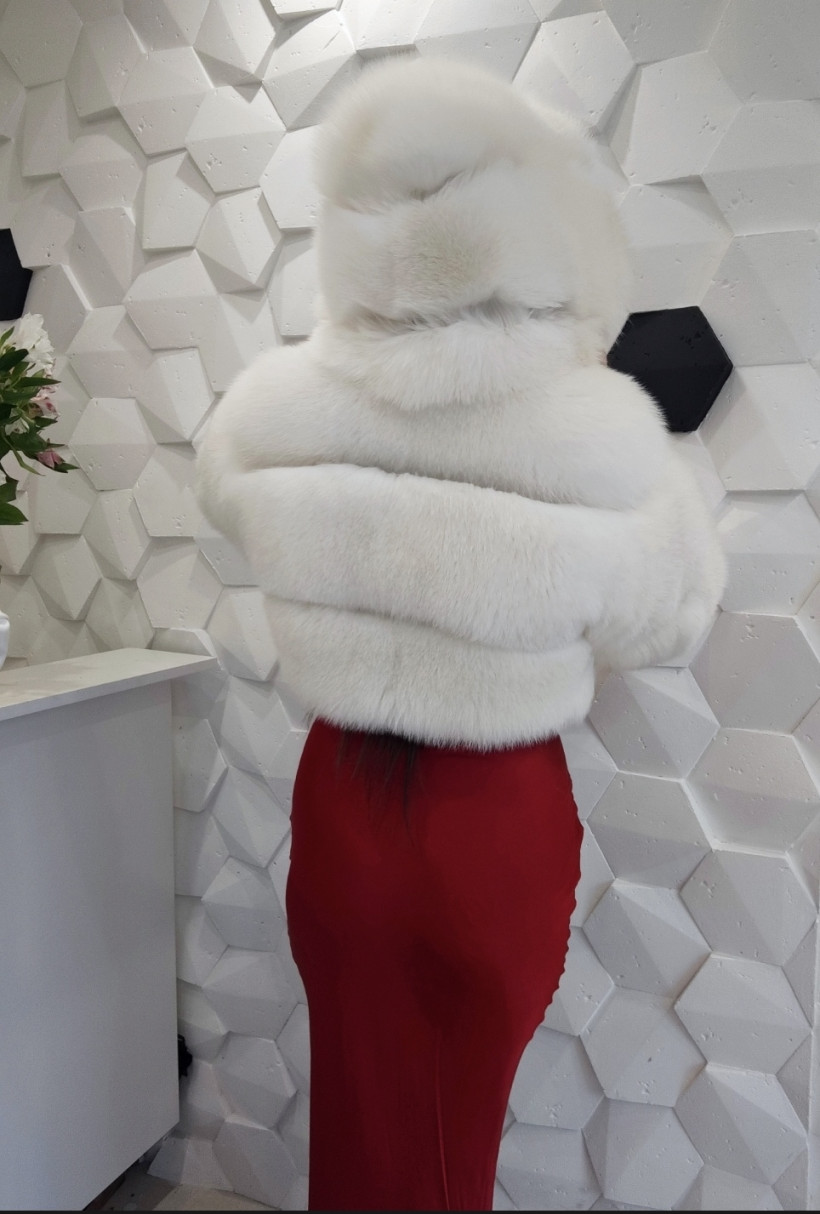 124811281-1.webp